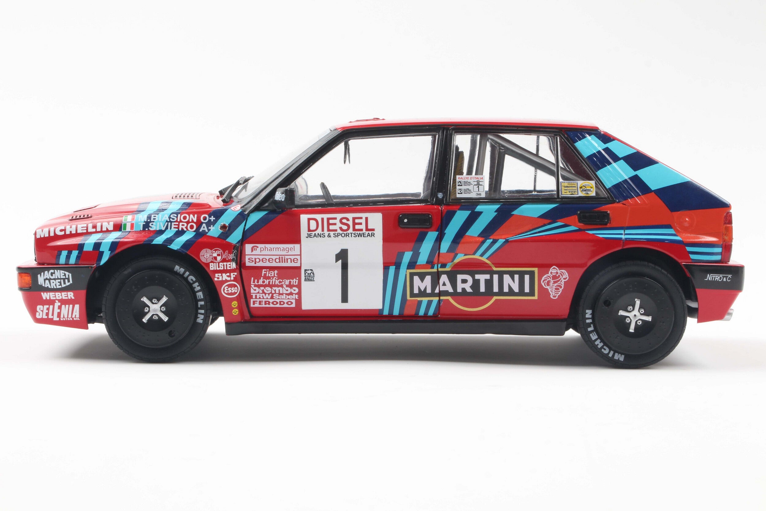 SOLIDO 1807808 MINIATURE LANCIA DELTA HF INTEGRALE RED N1 M.BIASION /
T.SIVIERO RALLY SAN 1/18