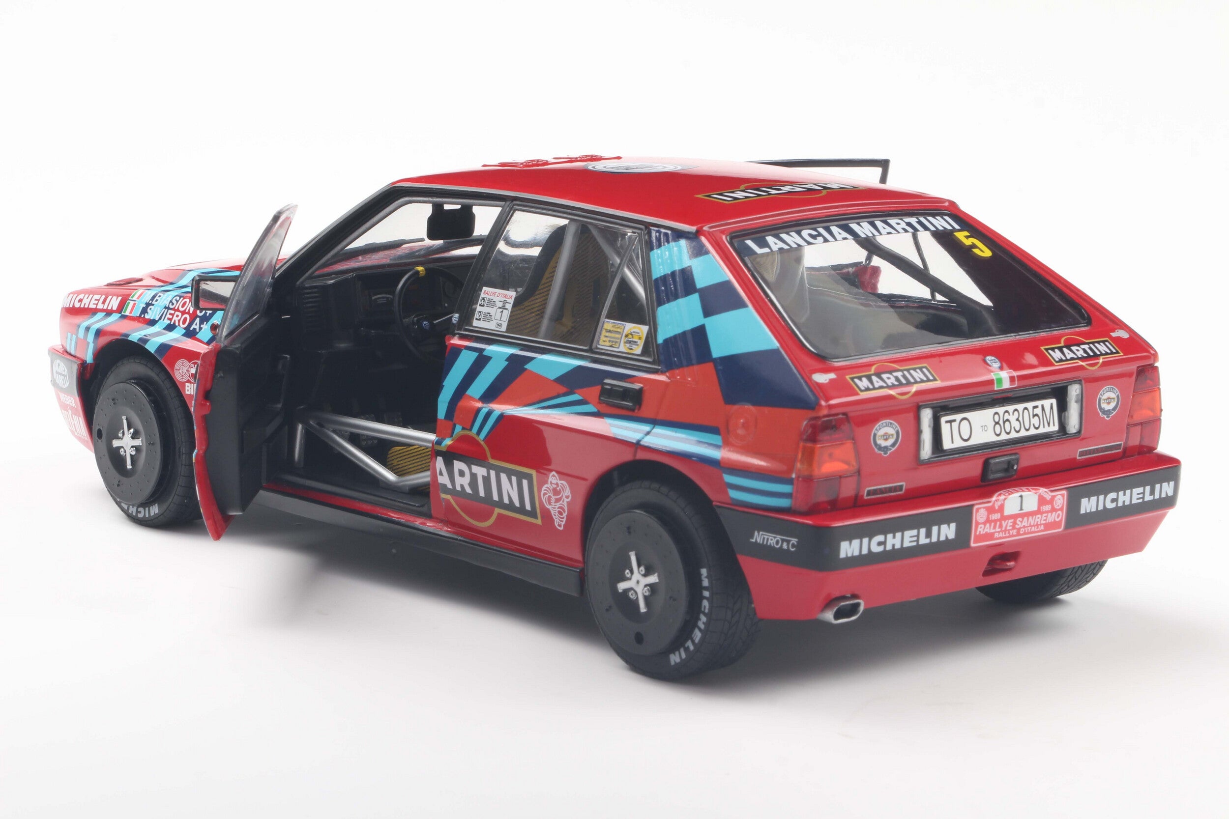 SOLIDO 1807808 MINIATURE LANCIA DELTA HF INTEGRALE RED N1 M.BIASION /
T.SIVIERO RALLY SAN 1/18