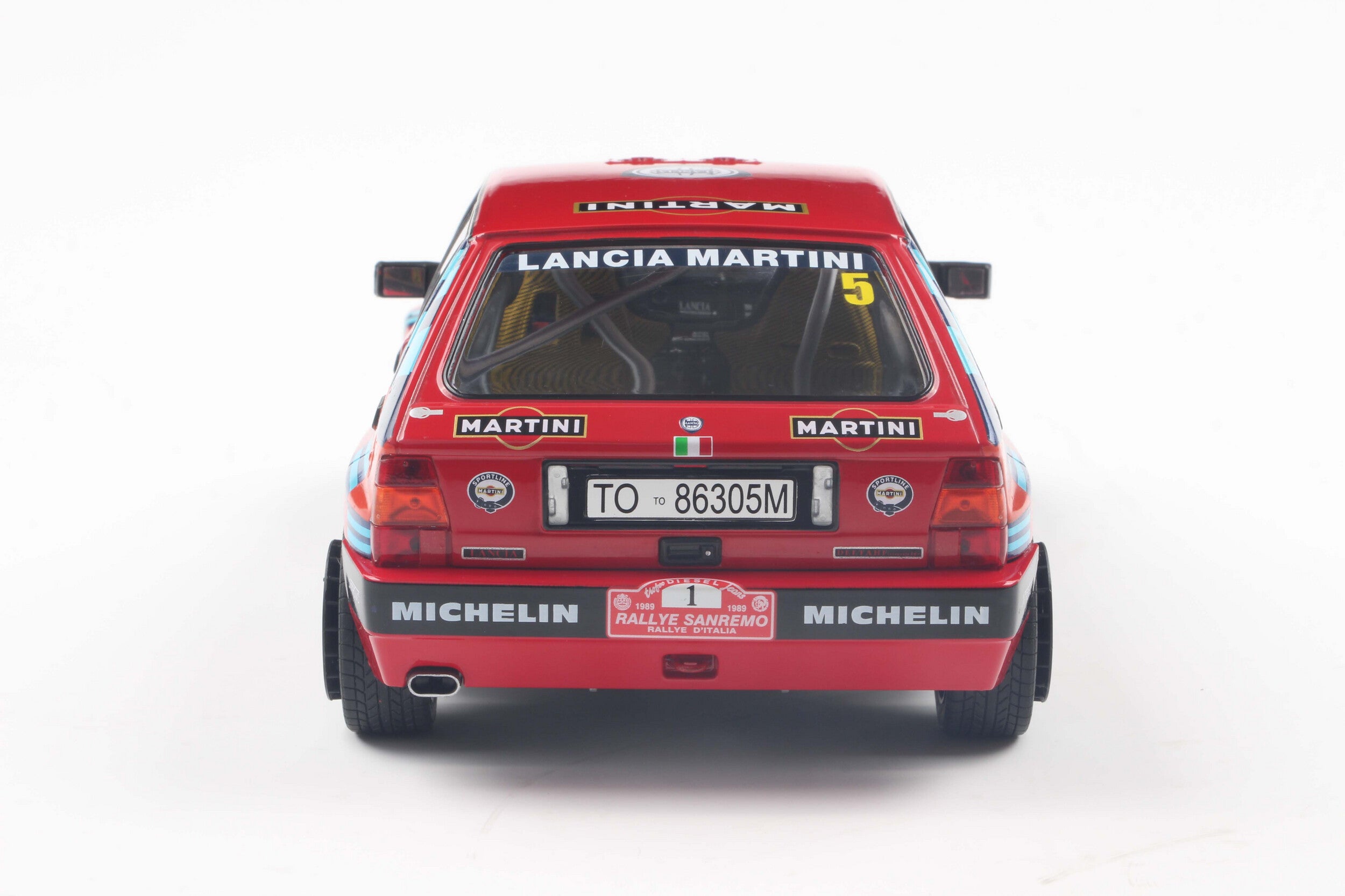 SOLIDO 1807808 MINIATURE LANCIA DELTA HF INTEGRALE RED N1 M.BIASION /
T.SIVIERO RALLY SAN 1/18