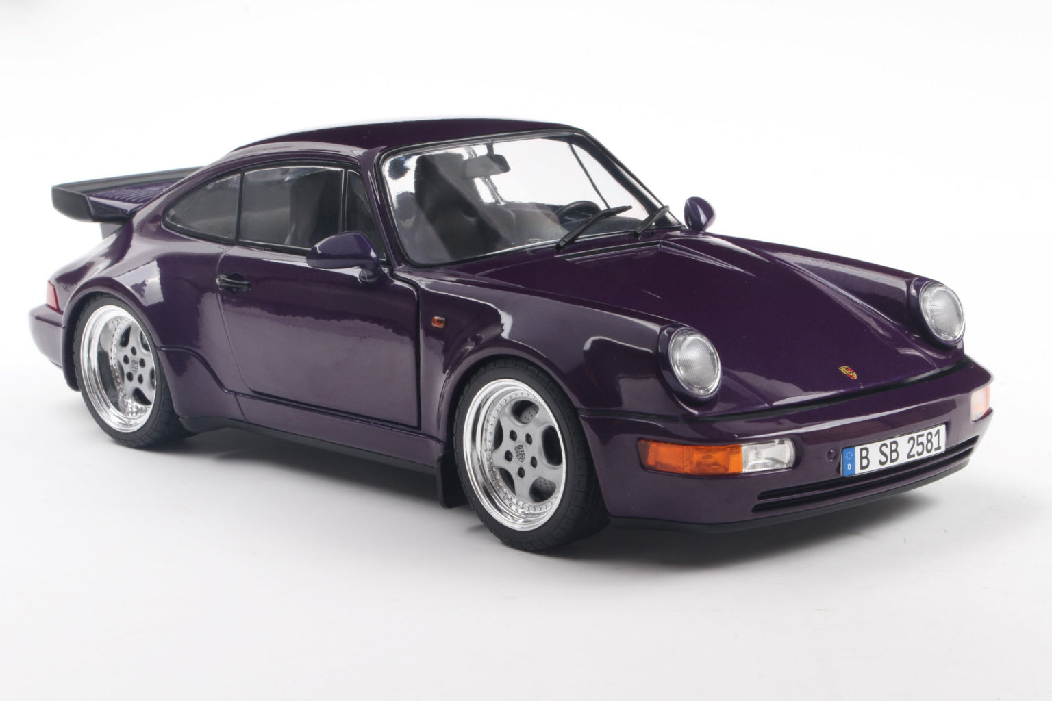 SOLIDO 1803412 MINIATURE PORSCHE 911 (964) TURBO VIOLET BLUE METALLIC
1990 1/18