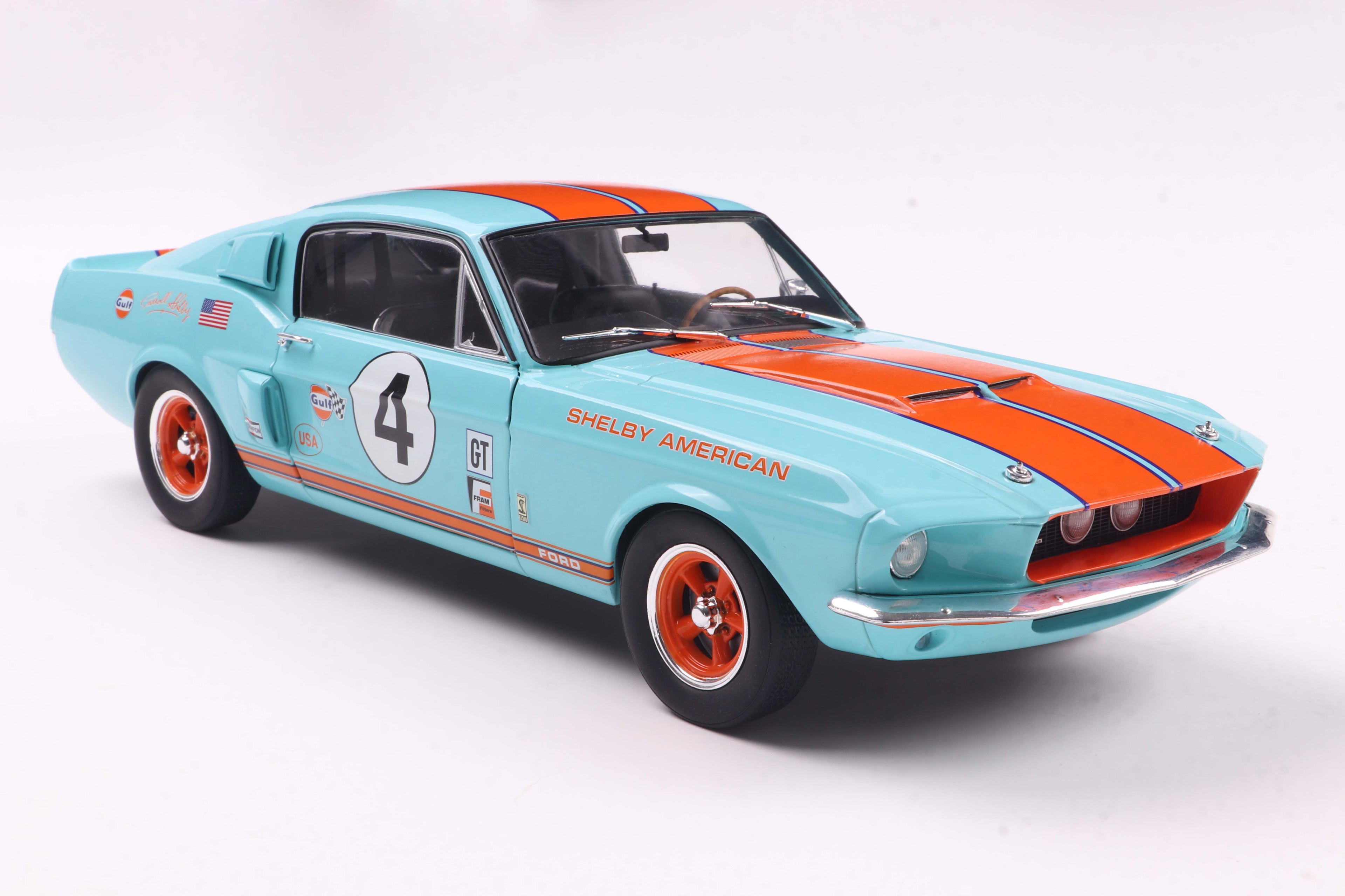 SOLIDO 1802911 MINIATURE SHELBY GT500 RACING TRIBUTE 1967 1/18