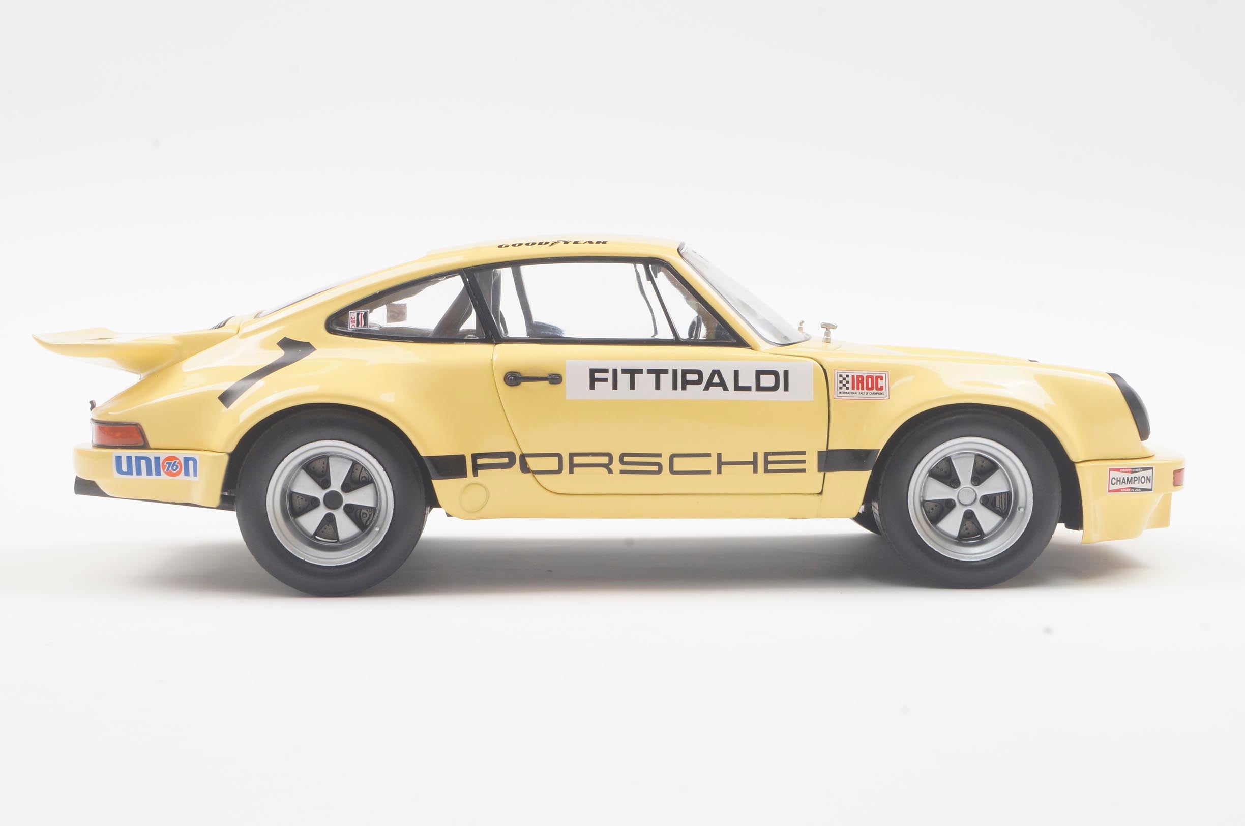 SOLIDO 1810703 MINIATURE PORSCHE 911 IROC YELLOW N1 FITTIPALDI 1974 1/18