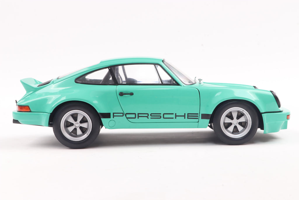 SOLIDO 1810705 MINIATURE PORSCHE 911 IROC MINT GREEN 1974 1/18