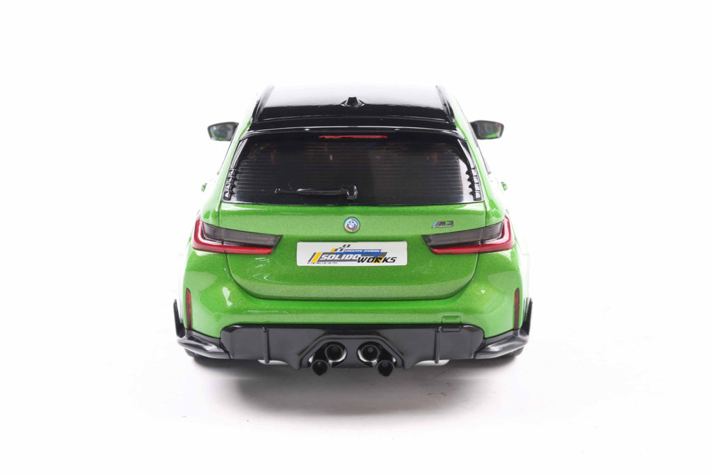 SOLIDO 1813703 MINIATURE BMW M3 TOURING WITH PERFORMANCE PARTS
GREEN METALLIC 2024 1/18