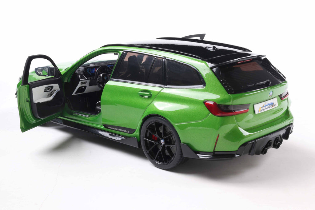 SOLIDO 1813703 MINIATURE BMW M3 TOURING WITH PERFORMANCE PARTS
GREEN METALLIC 2024 1/18