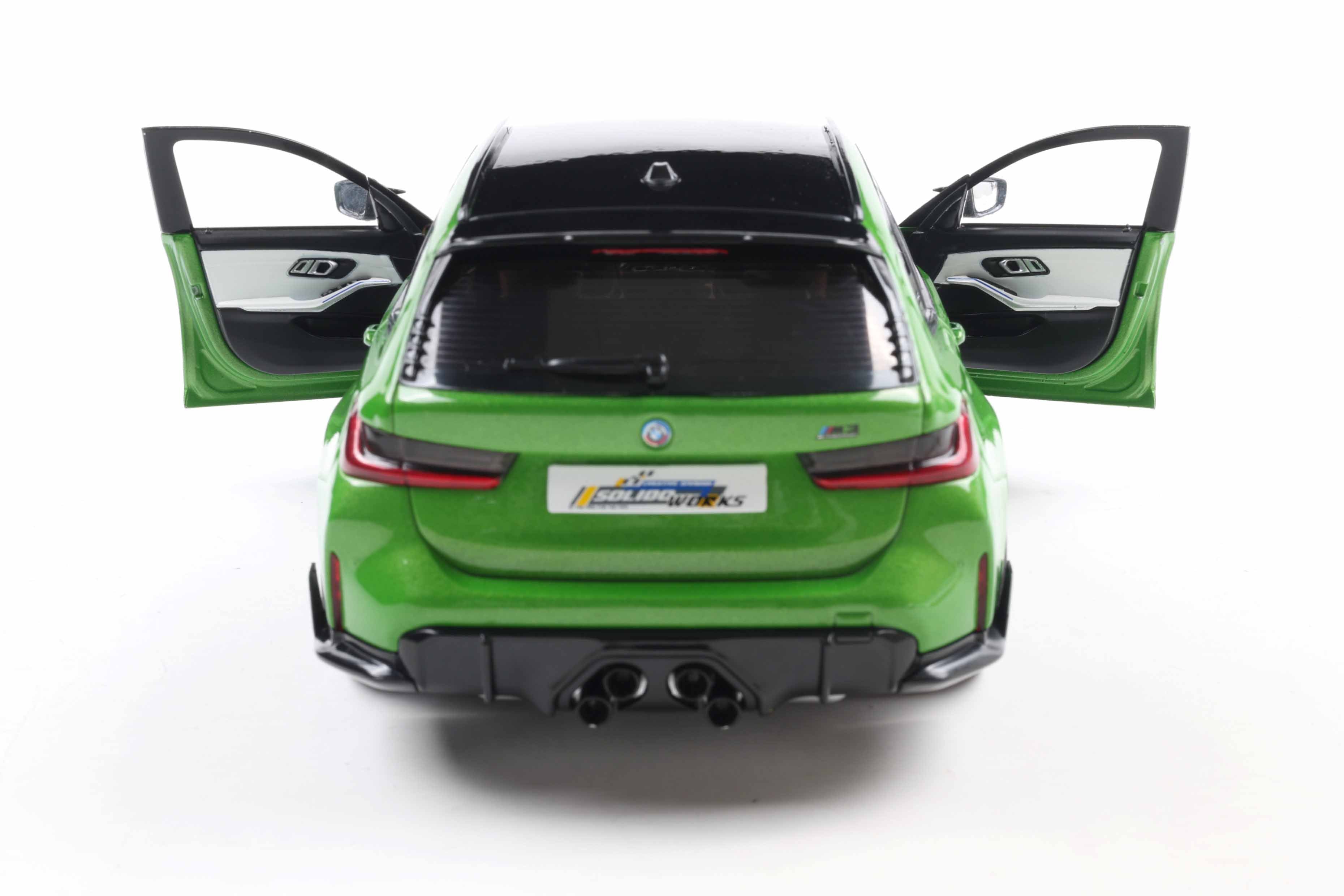 SOLIDO 1813703 MINIATURE BMW M3 TOURING WITH PERFORMANCE PARTS
GREEN METALLIC 2024 1/18