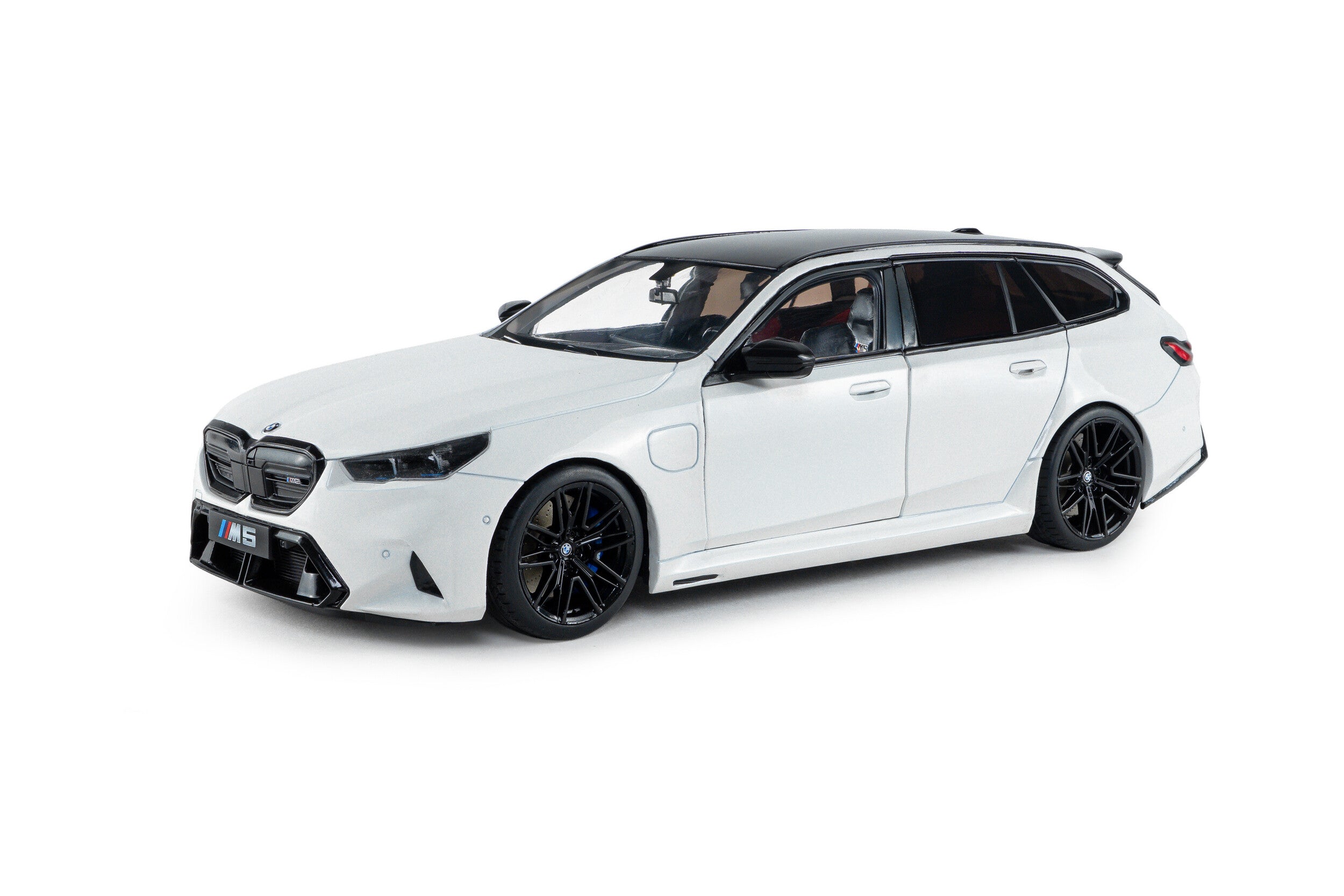 SOLIDO 1814802 MINIATURE BMW M5 TOURING ALPINE WHITE SOLID 2025 1/18