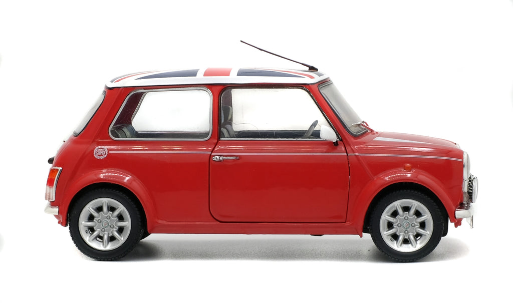 SOLIDO 1800604 MINIATURE MINI COOPER SPORT RED & ENGLISH FLAG 1997 1/18