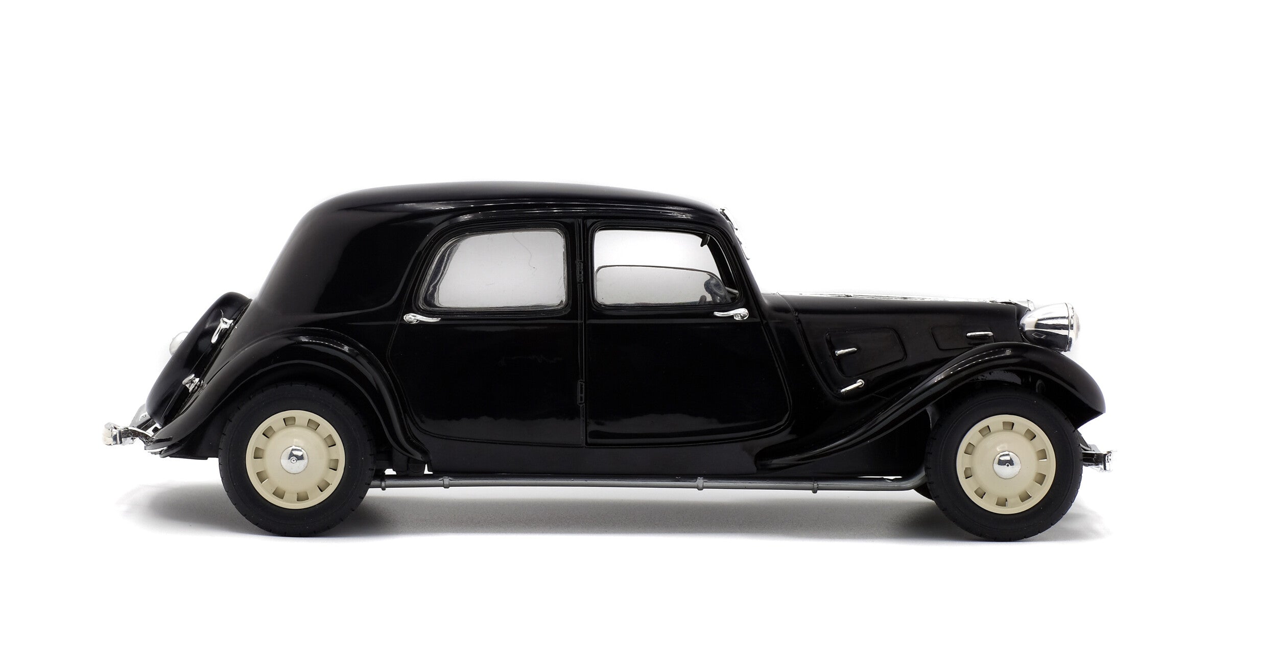 SOLIDO 1800903 MINIATURE CITROËN TRACTION 7 NOIR 1937 1/18