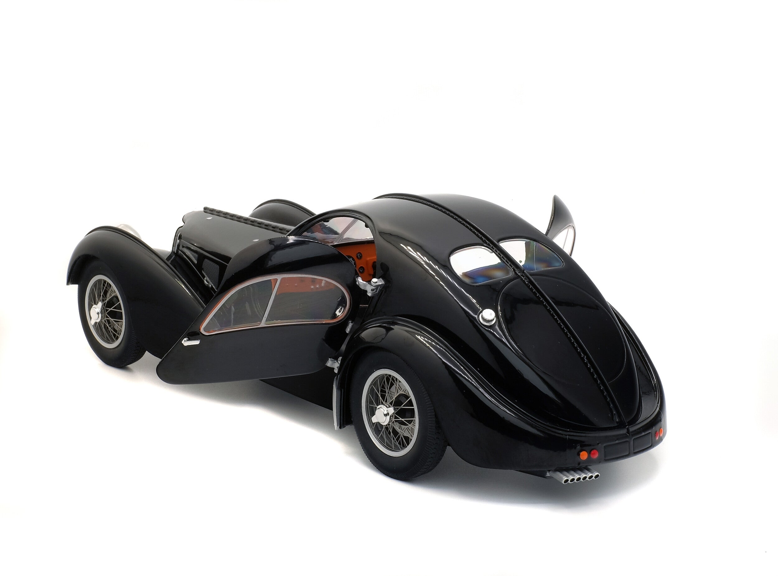 SOLIDO 1802101 MINIATURE BUGATTI ATLANTIC TYPE 57 SC BLACK 1937 1/18
