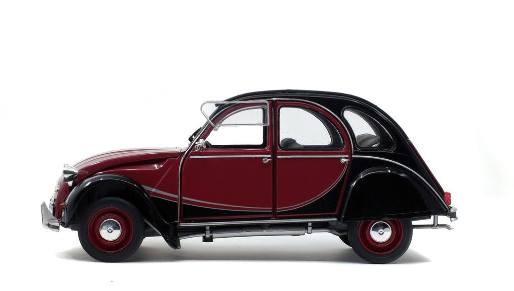 SOLIDO 1805013 MINIATURE CITROËN 2CV6 CHARLESTON ROUGE DELAGE|NOIR
1982 1/18