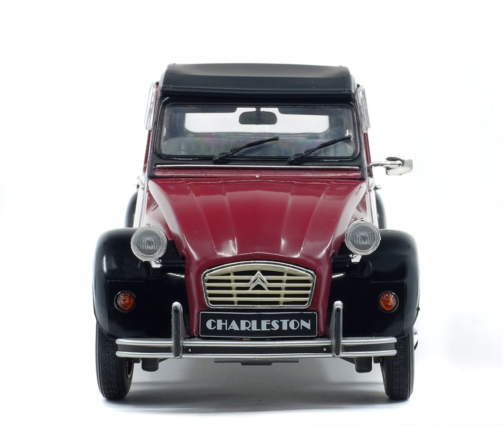 SOLIDO 1805013 MINIATURE CITROËN 2CV6 CHARLESTON ROUGE DELAGE|NOIR
1982 1/18
