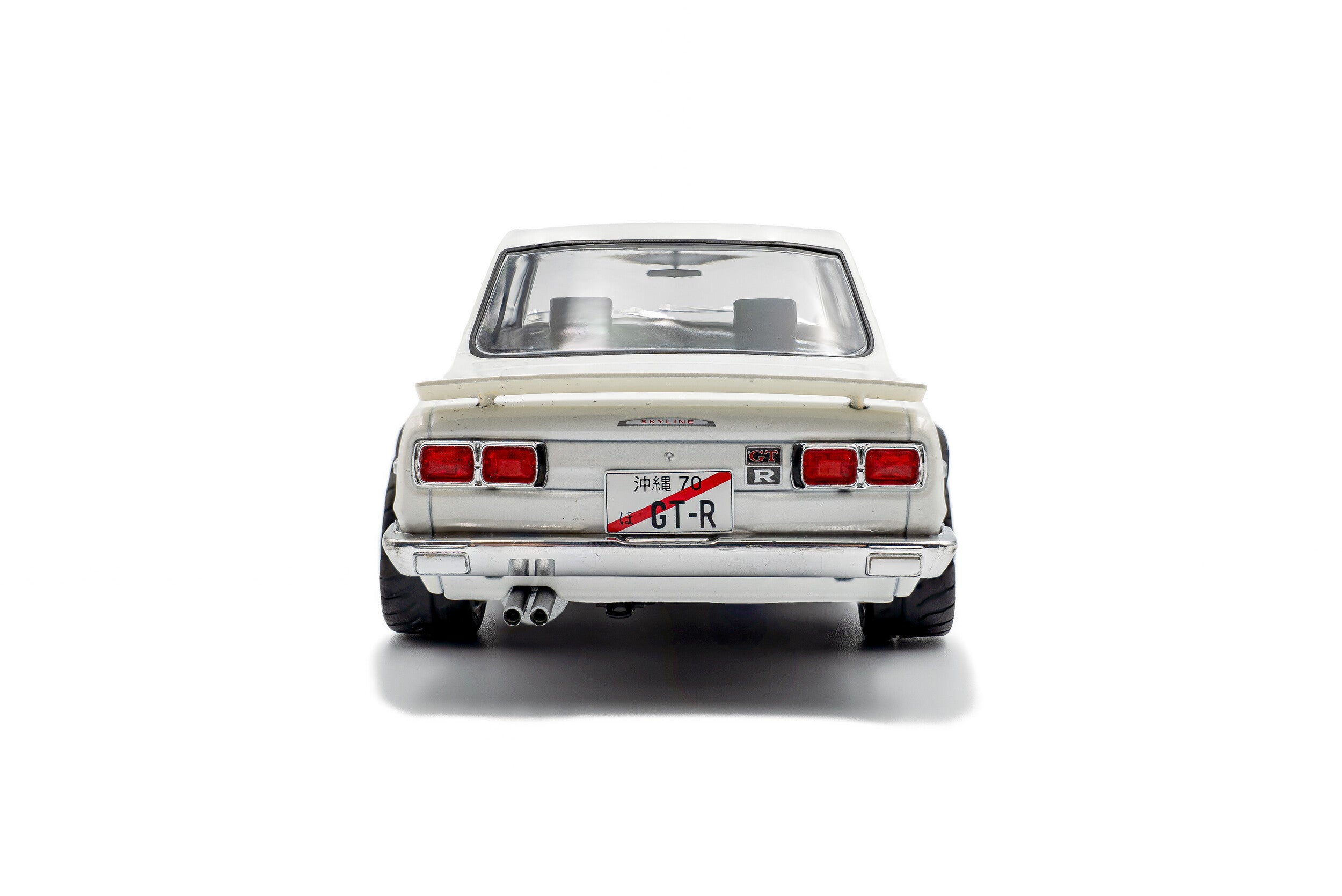 SOLIDO 1813001 MINIATURE NISSAN SKYLINE (C10) HAKOSUKA SOLIDO DO WORKS
PEARL WHITE 1970 1/18