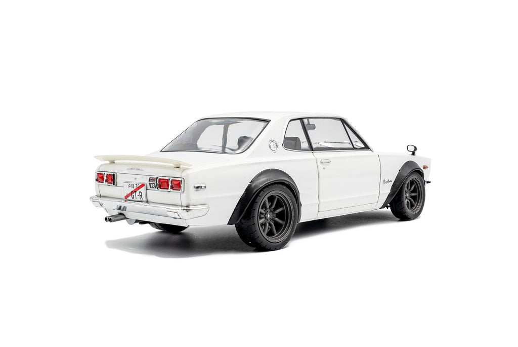 SOLIDO 1813001 MINIATURE NISSAN SKYLINE (C10) HAKOSUKA SOLIDO DO WORKS
PEARL WHITE 1970 1/18