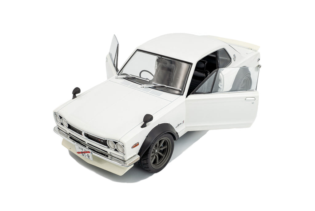SOLIDO 1813001 MINIATURE NISSAN SKYLINE (C10) HAKOSUKA SOLIDO DO WORKS
PEARL WHITE 1970 1/18